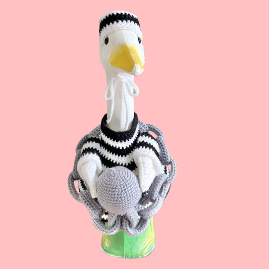 Jail Bird Porch Goose Crochet Pattern PDF Instant Download