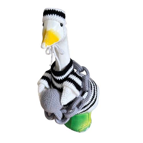 Jail Bird Porch Goose Crochet Pattern PDF Instant Download